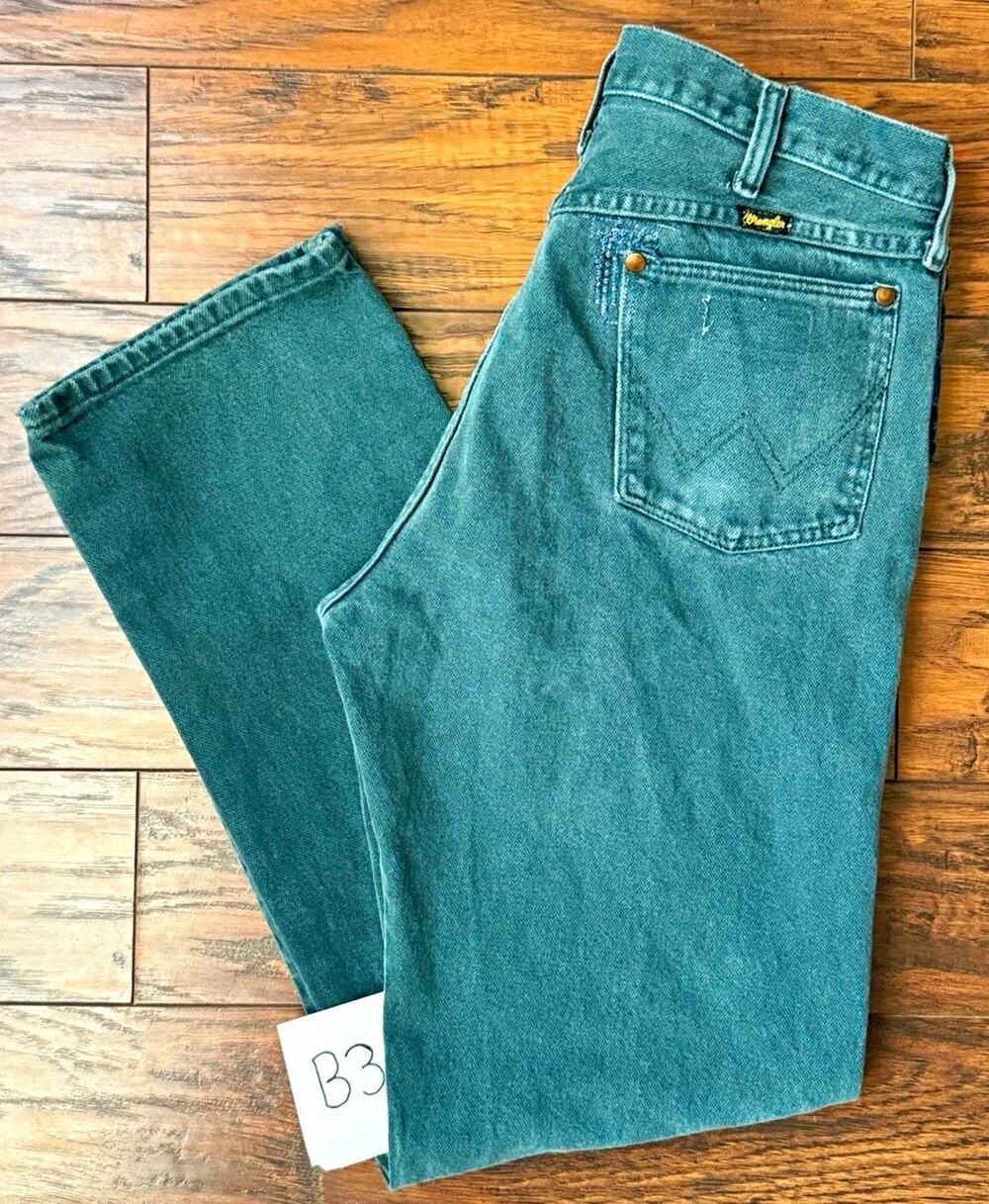Wrangler 13MWZKM Cowboy Cut Jeans 33x32 Green Denim Western Distressed Vintage